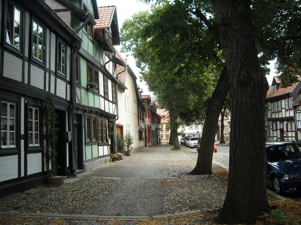 Ferienwohnungen Zur Kaiserstrasse 크베들린부르크 객실 사진