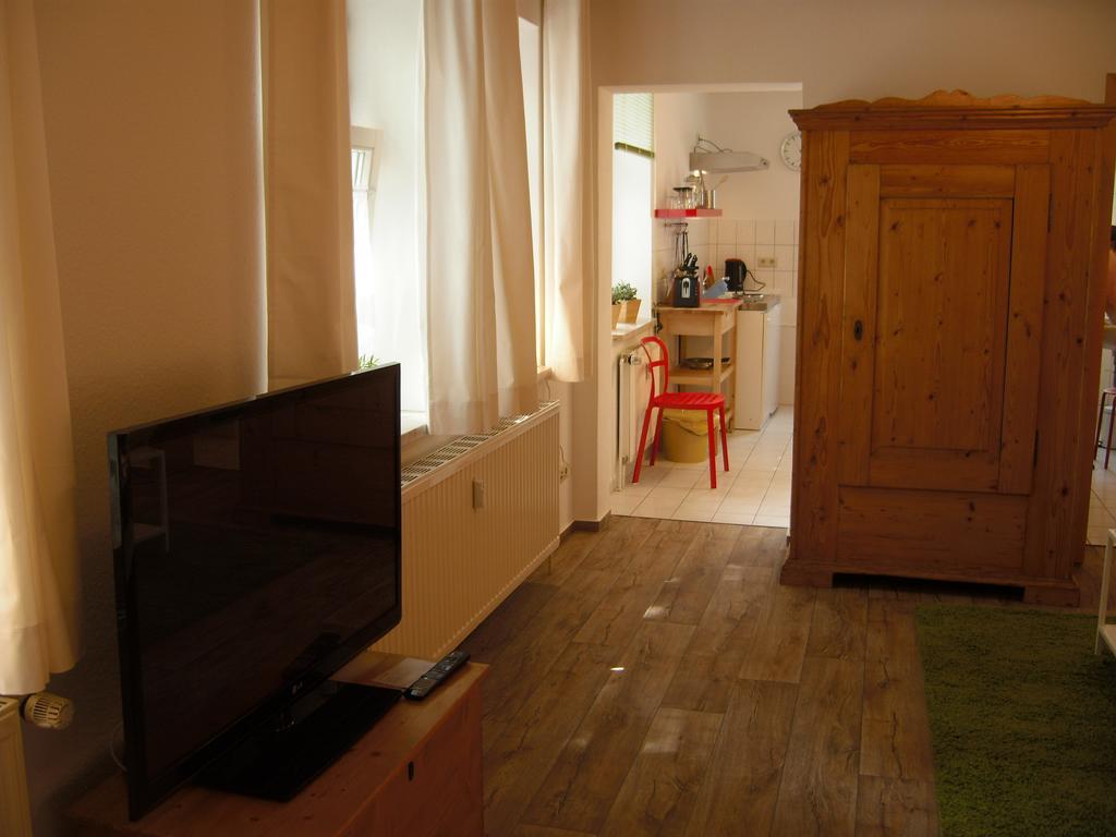 Ferienwohnungen Zur Kaiserstrasse 크베들린부르크 객실 사진